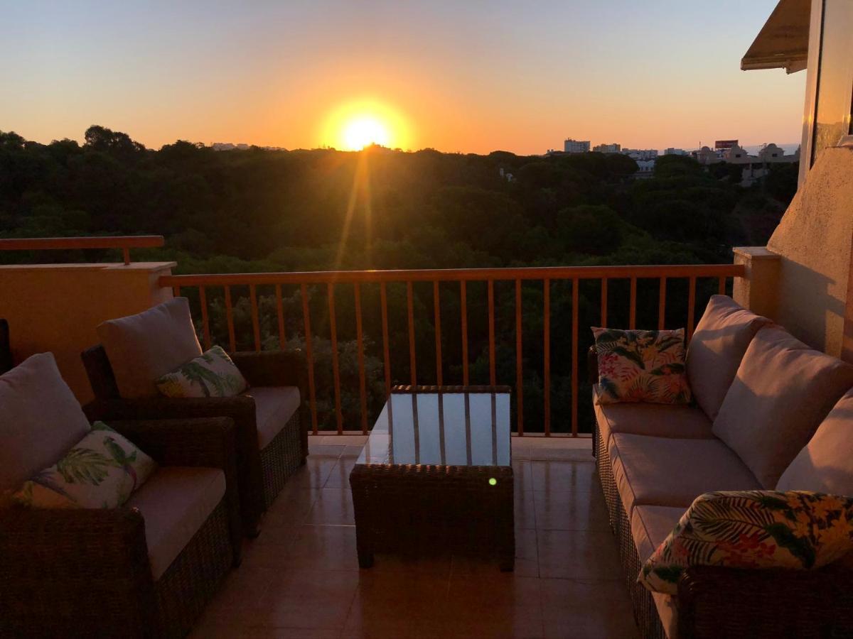 Beautiful Holiday Apartment 2 Bedroom Beach And Pool Malaga Marbella Calahonda Royale Mijas Costa Spain Luaran gambar