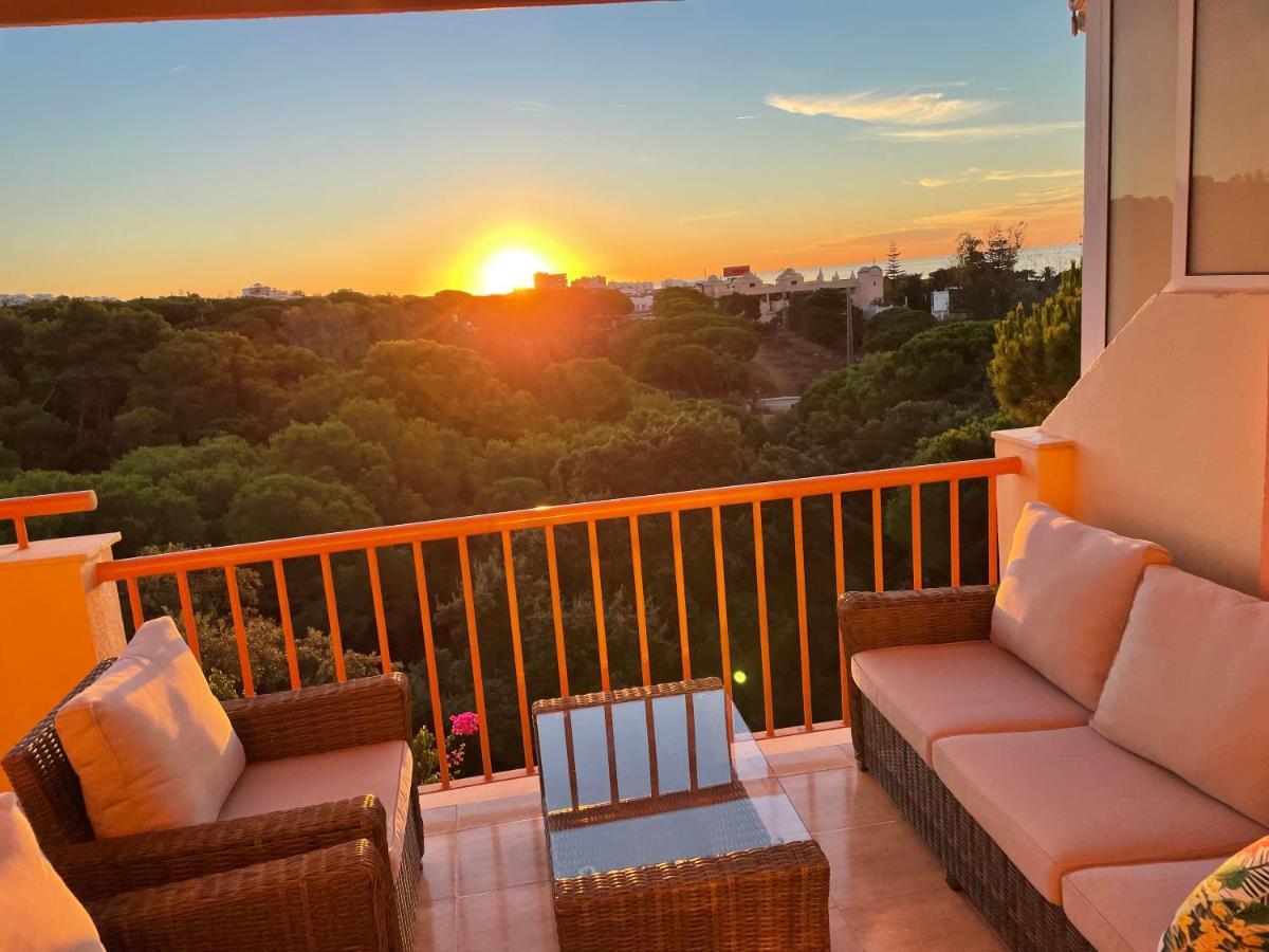 Beautiful Holiday Apartment 2 Bedroom Beach And Pool Malaga Marbella Calahonda Royale Mijas Costa Spain Luaran gambar
