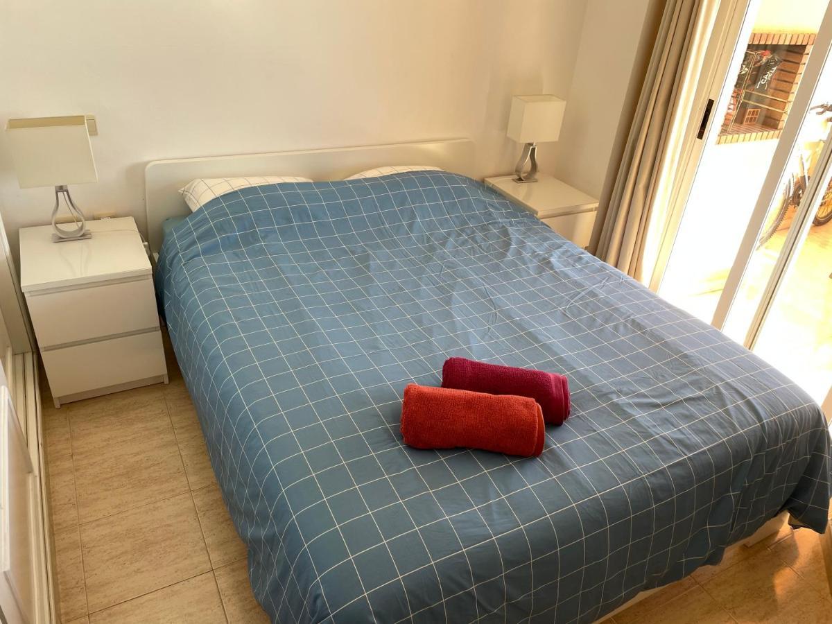 Beautiful Holiday Apartment 2 Bedroom Beach And Pool Malaga Marbella Calahonda Royale Mijas Costa Spain Luaran gambar